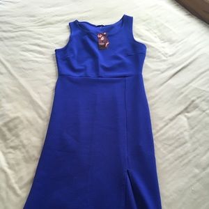 Soprano Royal blue dress